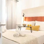 Διαμέρισμα Arieni Places *
