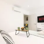 Διαμέρισμα Arieni Places *