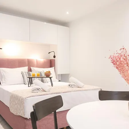 Apartment Arieni Places