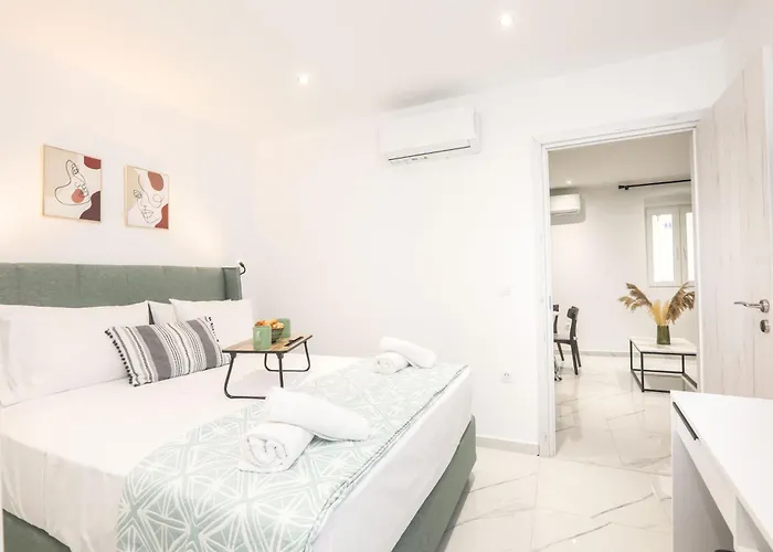 Apartamento Arieni Places *